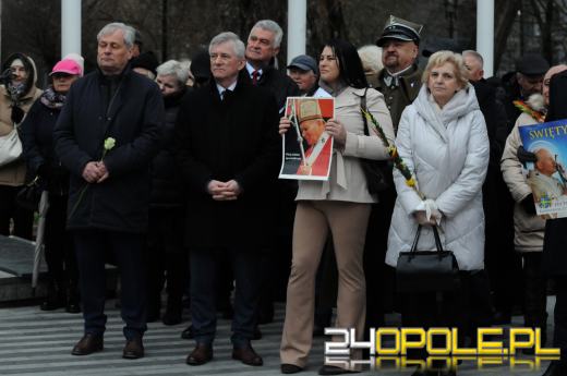 Pochód pamięci Jana Pawła II w Opolu