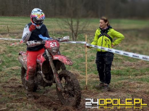 Motocykliści opolskiego HAWI Racing Team z sukcesami rozpoczęli sezon enduro