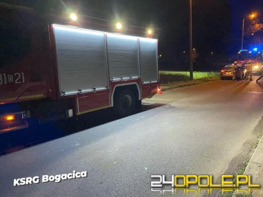 BMW rozbite w Smardach Górnych. Podróżujący zbiegli