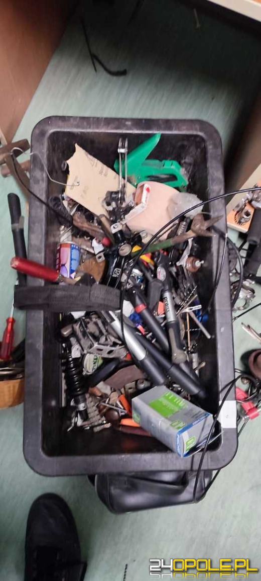 Sprawca kradzieży z włamaniami trafił do aresztu- rozpoznajesz swoje mienie?