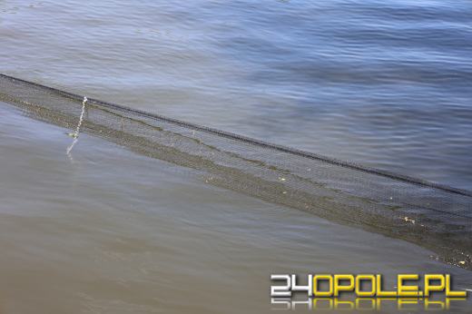 Wojewoda wprowadził zakaz korzystania z wód w Januszkowicach