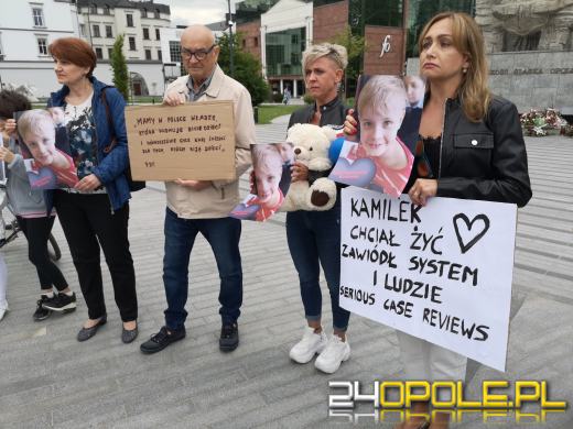 Mieszkańcy Opola protestowali przeciwko przemocy wobec dzieci
