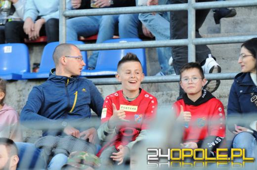 Odra pewnie wygrywa ze Stalą Rzeszów 