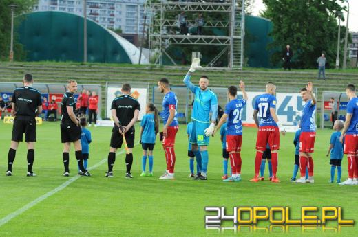 Odra pewnie wygrywa ze Stalą Rzeszów 