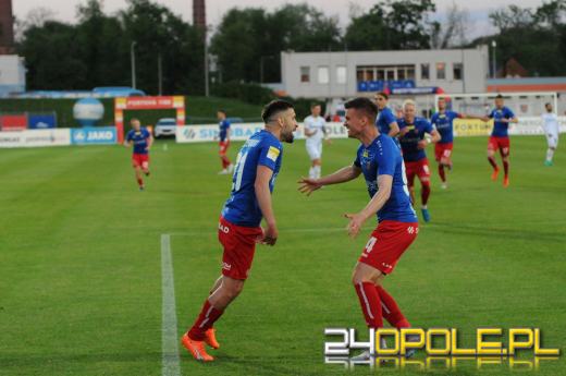 Odra pewnie wygrywa ze Stalą Rzeszów 