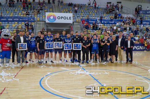 Gwardia wygrywa na zakończenie sezonu 