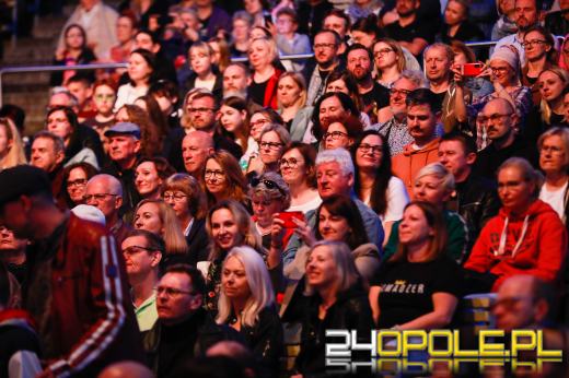 Opolanie świetnie bawili się w amfiteatrze na koncercie "Obywatele Republiki"