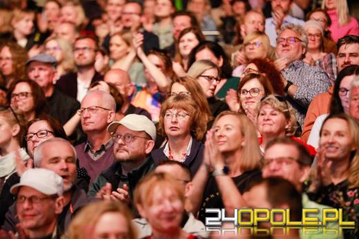 Opolanie świetnie bawili się w amfiteatrze na koncercie "Obywatele Republiki"