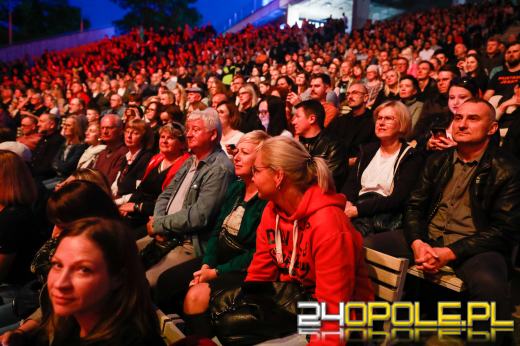 Opolanie świetnie bawili się w amfiteatrze na koncercie "Obywatele Republiki"
