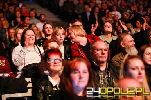 Opolanie świetnie bawili się w amfiteatrze na koncercie "Obywatele Republiki"