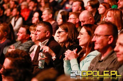 Opolanie świetnie bawili się w amfiteatrze na koncercie "Obywatele Republiki"