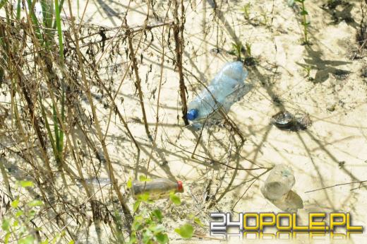 Kamionka Piast mocno zaśmiecona. Czytelnicy zgłaszają też śnięte ryby