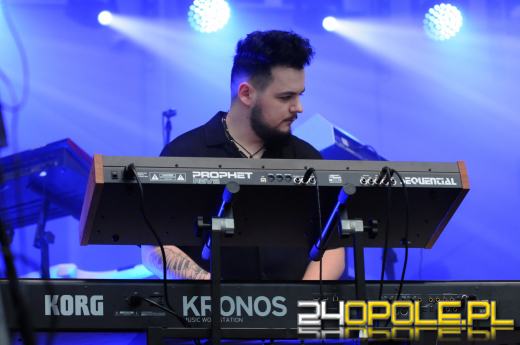 Studenci i nie tylko świetnie bawią się na piastonaliowych koncertach