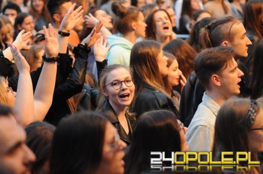 Studenci i nie tylko świetnie bawią się na piastonaliowych koncertach