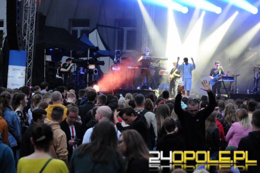 Studenci i nie tylko świetnie bawią się na piastonaliowych koncertach