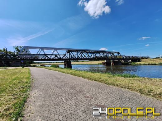 Ponad stuletni most kolejowy w Opolu zostanie w części zachowany