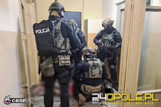 Gang narkotykowy powiązany z pseudokibicami rozbity na Opolszczyźnie