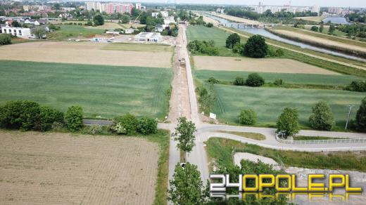 Trwają prace na ulicy Krapkowickiej. Utrudnienia potrwają jeszcze rok