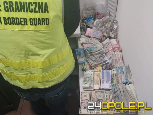 Grupa zajmująca się "praniem pieniędzy" zlikwidowana