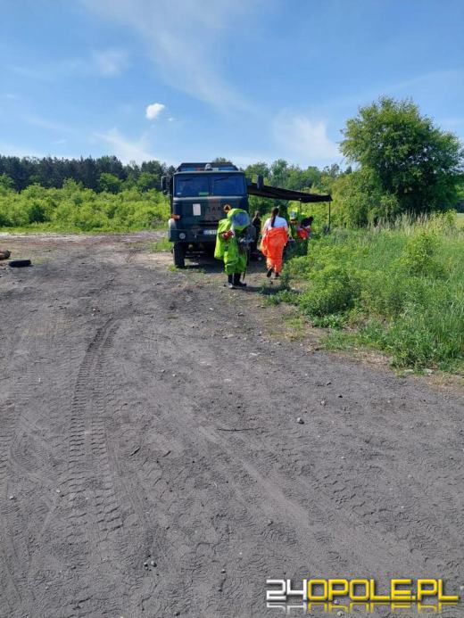 Bierawa: Znaleziono beczkę z okresu II wojny. Trwa akcja służb
