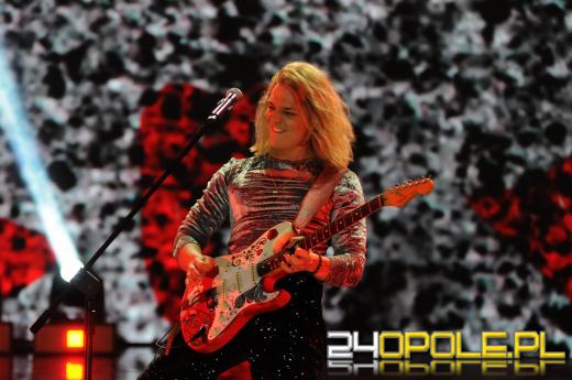 Karolinka dla "Szminki" zespołu Felivers