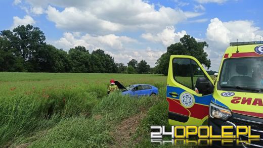 Dachowanie w powiecie namysłowskim. Ranna kobieta trafiła do szpitala