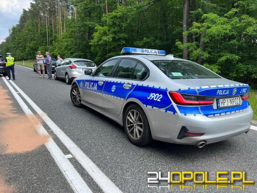 Zderzenie osobówek na DK46 w Schodni