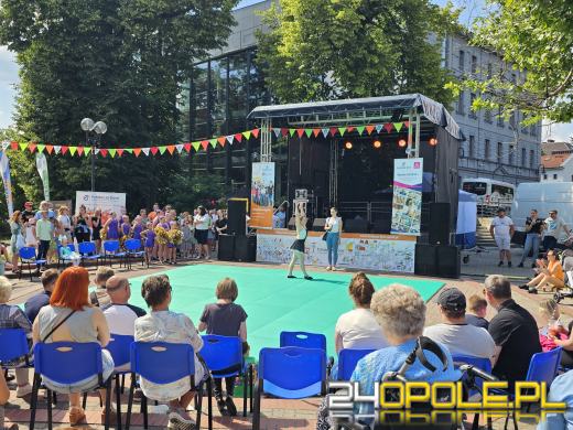 Na Placu Wolności w Opolu trwa 28 Festyn Fundacji Dom