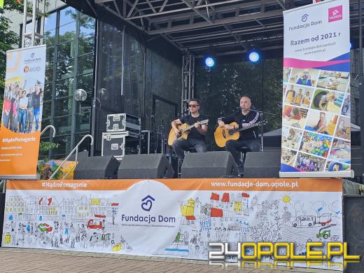 Na Placu Wolności w Opolu trwa 28 Festyn Fundacji Dom
