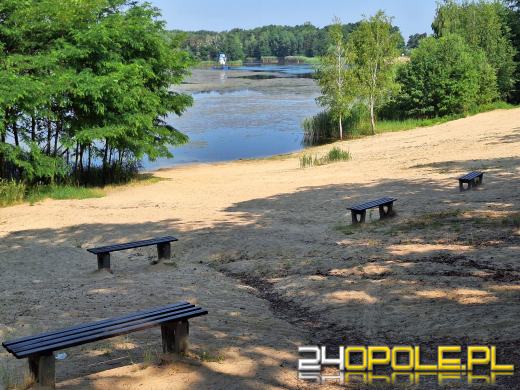 Jezioro średnie w Turawie kwitnie. Trwają prace na wodzie