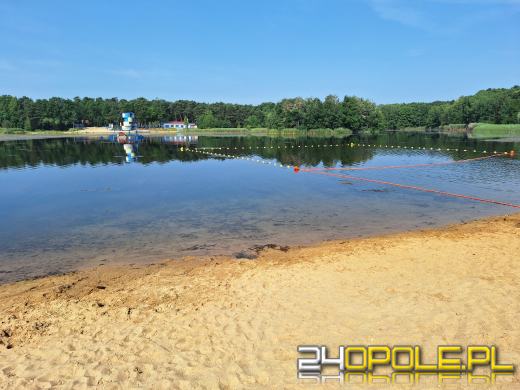 Jezioro średnie w Turawie kwitnie. Trwają prace na wodzie