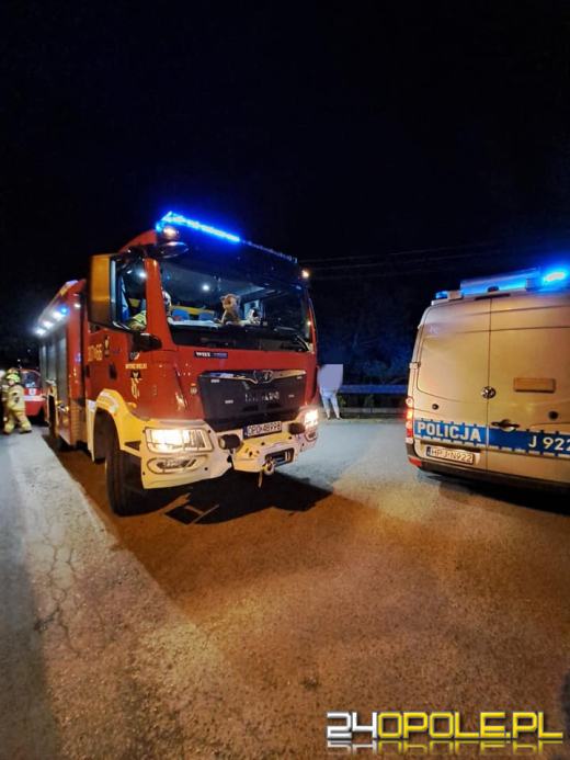 Osobówka zderzyła się z pociągiem technicznym 