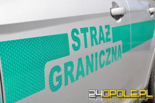 Indonezyjczyk zawrócony do domu przez Straż Graniczną