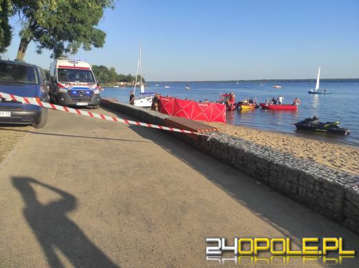 Skuter wodny potrącił mężczyznę, który pływał w jeziorze