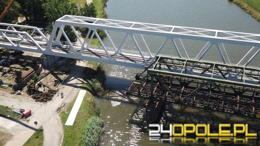 Zielony most kolejowy był wizytówką Parku Nadodrzańskiego. Właśnie znika
