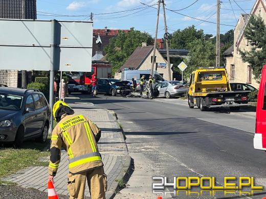 Wypadek w Strzelcach Opolskich spowodował duże utrudnienia dla kierowców