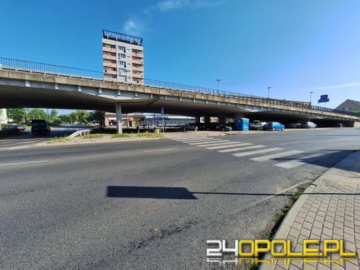 Miał być zakaz parkowania, ale nic się nie zmienia