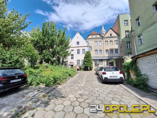 Opole od podwórka strony