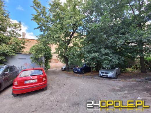 Opole od podwórka strony