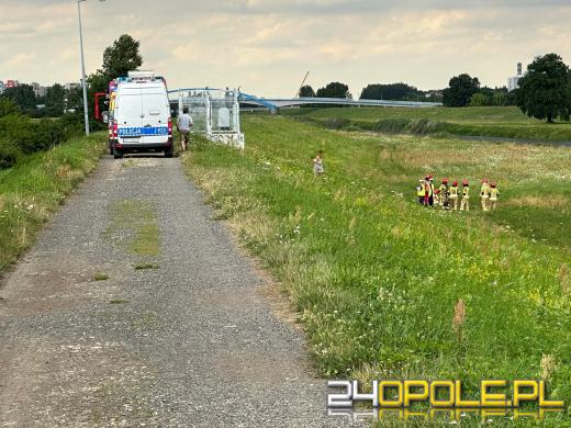 Nie zauważył rowu i do niego wjechał