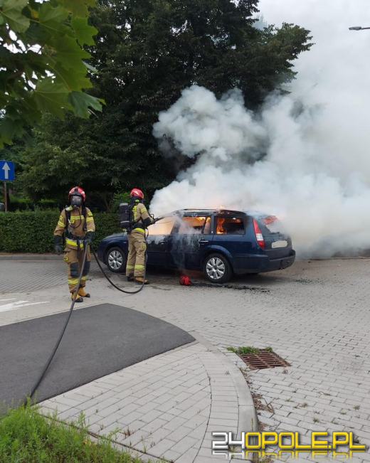 Pożar samochodu osobowego w Kędzierzynie Koźlu