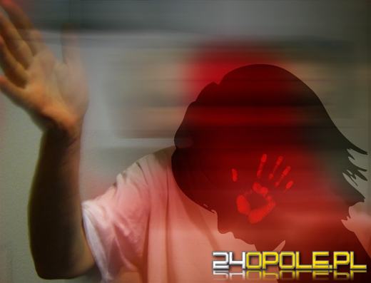 Ochrona dzieci. Zobacz, gdzie zgłosić się po pomoc!