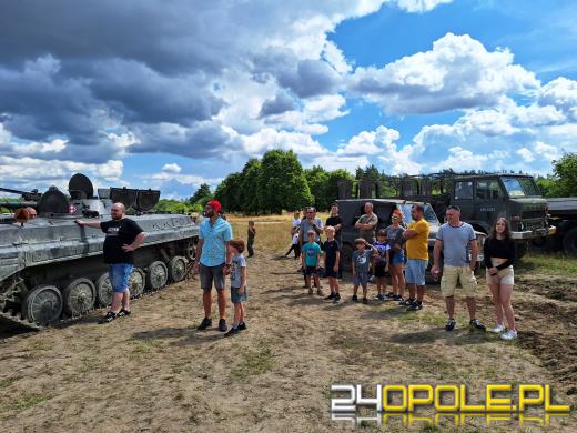 Trwa Zlot Pojazdów Militarnych na poligonie w Winowie