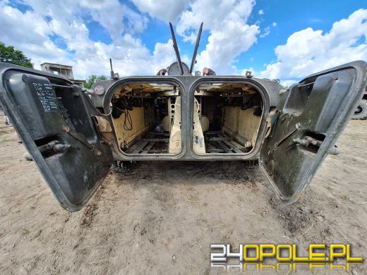 Trwa Zlot Pojazdów Militarnych na poligonie w Winowie