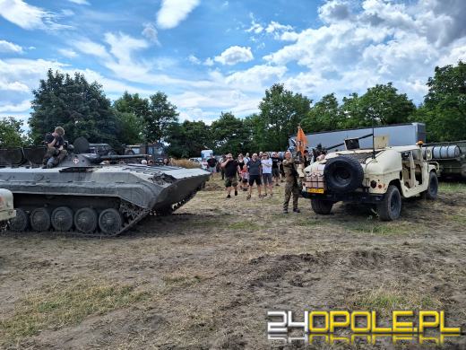 Trwa Zlot Pojazdów Militarnych na poligonie w Winowie