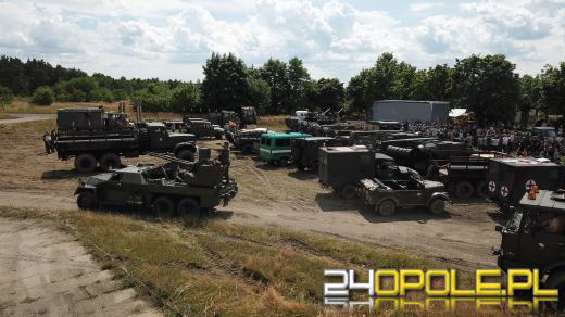 Trwa Zlot Pojazdów Militarnych na poligonie w Winowie