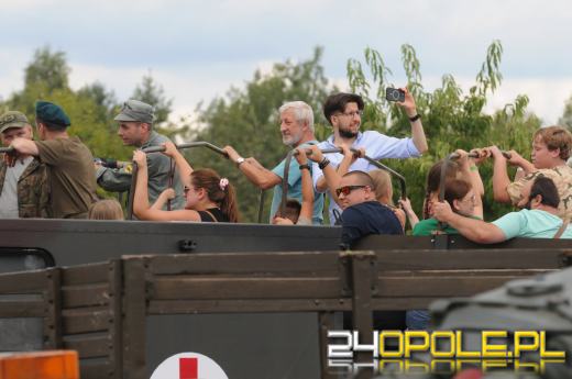 Trwa Zlot Pojazdów Militarnych na poligonie w Winowie