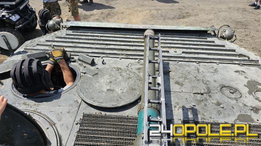 Trwa Zlot Pojazdów Militarnych na poligonie w Winowie