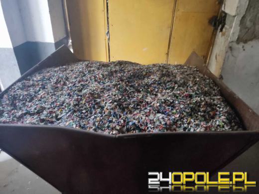 Nielegalne wysypisko i 620 ton odpadów. Obywatelka Chin usłyszała zarzuty