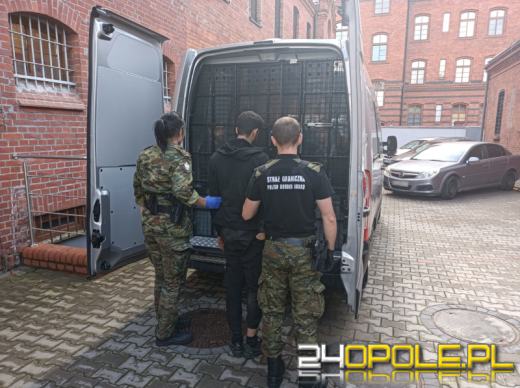 Kolejna "trafiony" przez Straż Graniczną próba przemytu Syryjczyków